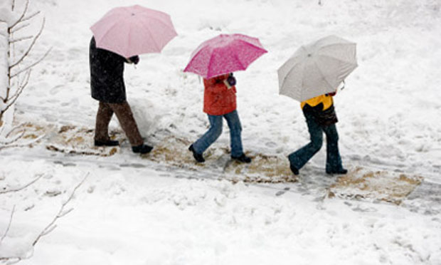 3 problems that can be caused by snow and why