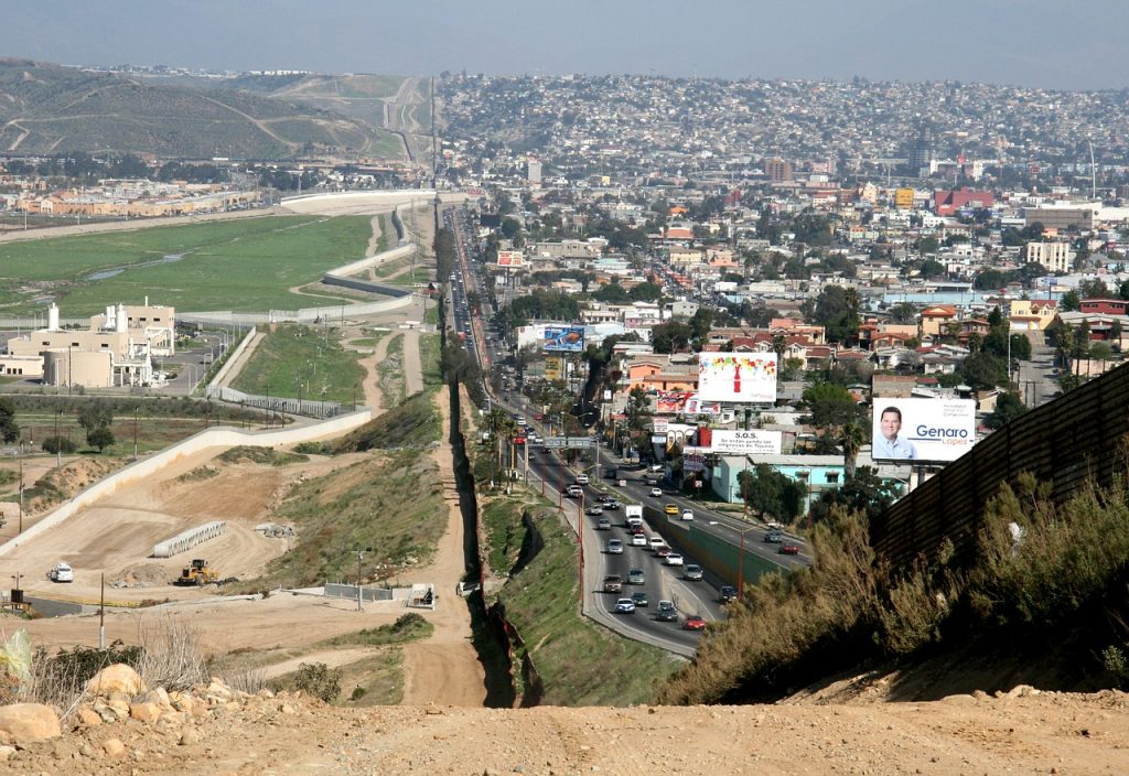 US-Mexico-border-1024x704.jpg