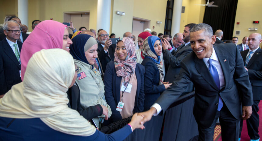 President Barack Obama visits a mosque in Baltimore, Maryland, Feb. 3, 2016. (Official White House Photo by Pete Souza)