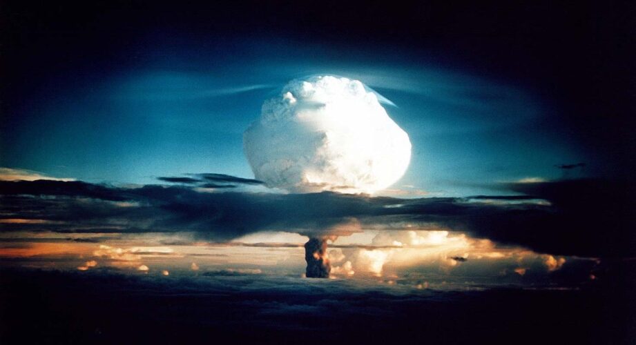 Thermonuclear test, 1952
