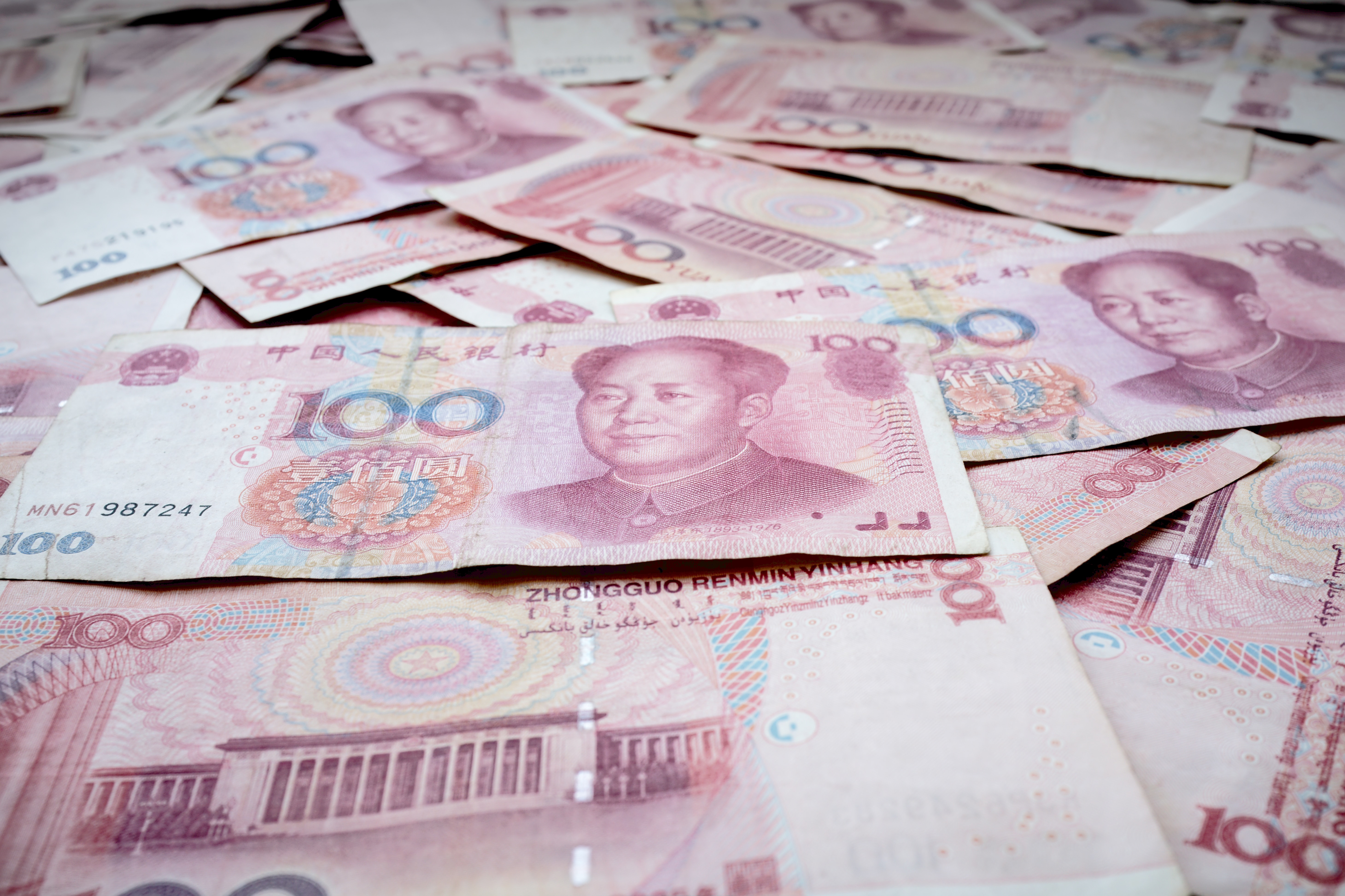 Why a 7-yuan-per-dollar exchange rate is 'psychologically important' will the yuan replace the dollar