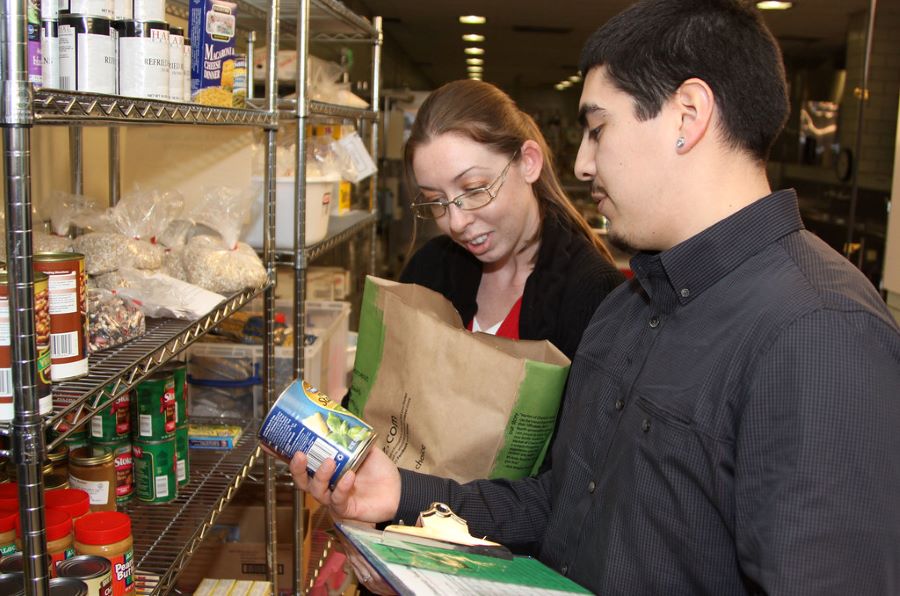 college student food insecurity homelessness tips for journalists